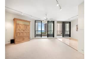 1211 GULF OF MEXICO DR #303, LONGBOAT KEY, FL 34228 Sold 07/27/22