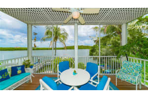 9211 MIDNIGHT PASS RD #6, SARASOTA, FL 34242 Sold 09/07/23