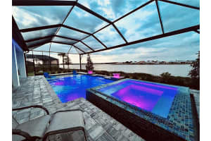 8052 GRANDE SHORES DR, SARASOTA, FL 34240 Sold 08/29/22