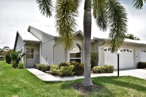 5407 CRESTLAKE BLVD #1, SARASOTA, FL 34233 Sold 09/15/22