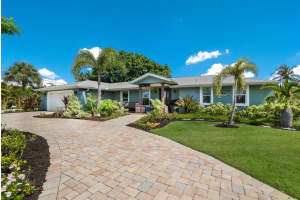 603 EMERALD LN, HOLMES BEACH, FL 34217 Sold 07/18/22