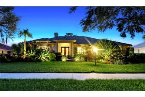 8319 EAGLE XING, SARASOTA, FL 34241 Sold 07/29/22