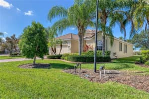 6698 41st St Cir E, Sarasota, FL 34243, Sold 07/07/22