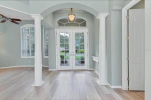 8918 BLOOMFIELD BLVD, SARASOTA, FL 34238 Sold 01/20/23
