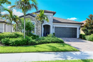 5805 HIDDEN WILLOW CT, SARASOTA, FL 34238 Sold 07/29/22