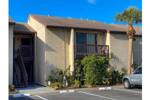 2636 Hidden Lake Dr N, Sarasota, FL 34237, Sold 07/01/22