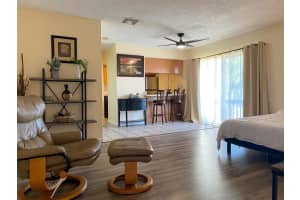 2636 Hidden Lake Dr N, Sarasota, FL 34237, Sold 07/01/22