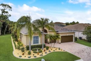 6615 37TH ST E, SARASOTA, FL 34243 Sold 07/19/22