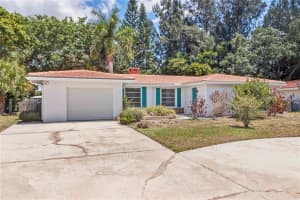 3327 SHEFFIELD CIR, SARASOTA, FL 34239 Sold 08/10/22