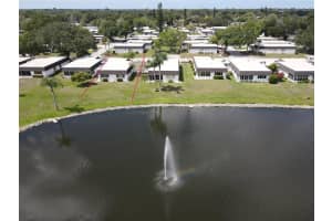 3933 GLEN OAKS DR E #48, SARASOTA, FL 34232 Sold 08/31/22