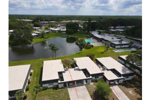 3933 GLEN OAKS DR E #48, SARASOTA, FL 34232 Sold 08/31/22