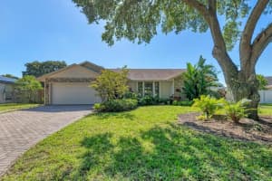 4665 31ST CT E, BRADENTON, FL 34203 Sold 07/28/22