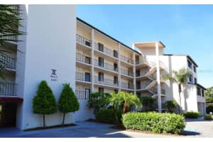 6287 MIDNIGHT PASS RD #203, SARASOTA, FL 34242 Sold 07/29/22