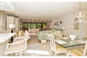 6287 MIDNIGHT PASS RD #203, SARASOTA, FL 34242 Sold 07/29/22
