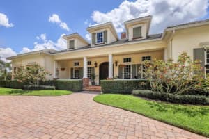 3117 FOUNDERS CLUB DR, SARASOTA, FL 34240 Sold 08/31/22
