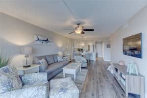 6157 MIDNIGHT PASS RD #E35, SARASOTA, FL 34242 Sold 08/18/22