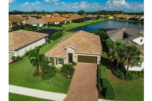 10017 Carnoustie Pl, Bradenton, FL 34211, Sold 07/11/22