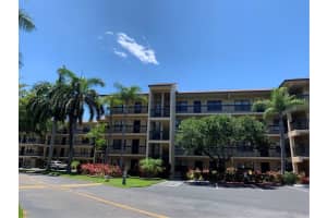 315 30TH AVE W #B107, BRADENTON, FL 34205 Sold 10/31/22