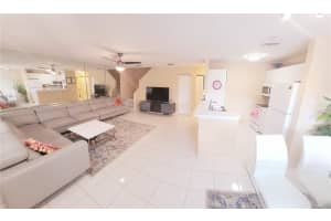 850 S TAMIAMI TRL #826, SARASOTA, FL 34236 Sold 07/15/22