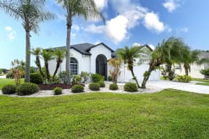 8305 47TH STREET CIR E, PALMETTO, FL 34221 Sold 11/03/22
