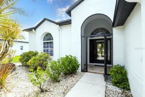 8305 47TH STREET CIR E, PALMETTO, FL 34221 Sold 11/03/22