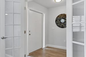 6659 EASTON DR, SARASOTA, FL 34238 Sold 07/29/22