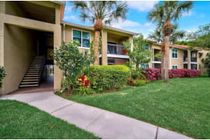 4045 CROCKERS LAKE BLVD #24, SARASOTA, FL 34238 Sold 08/15/22
