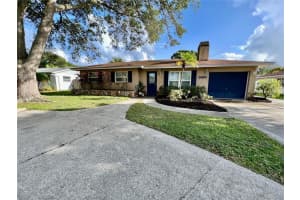 5363 Foxwood Dr, Sarasota, FL 34232, Sold 07/08/22
