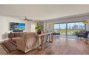 435 S GULFSTREAM AVE #804, SARASOTA, FL 34236 Sold 08/18/22