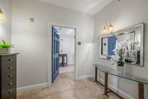 505 S ORANGE AVE #802, SARASOTA, FL 34236 Sold 10/11/22