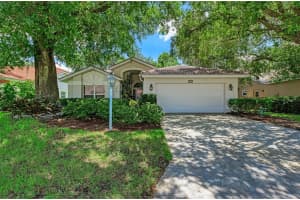 5761 BEAURIVAGE AVE, SARASOTA, FL 34243 Sold 08/09/22
