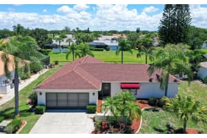 3845 Easton St, Sarasota, FL 34238, Sold 06/29/22