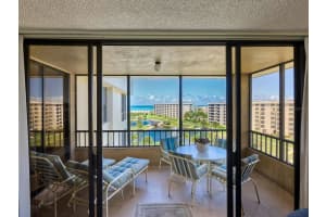 5780 MIDNIGHT PASS RD #710, SARASOTA, FL 34242 Sold 10/31/22