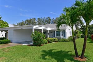 9505 KINGSTON DR, BRADENTON, FL 34210 Sold 09/01/22