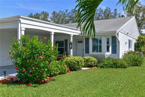 9505 KINGSTON DR, BRADENTON, FL 34210 Sold 09/01/22