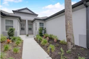 6026 AMBERLY DR, BRADENTON, FL 34208 Sold 07/19/22