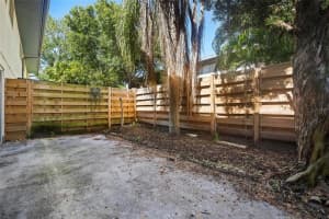 1044 LONGFELLOW CIR #1044, SARASOTA, FL 34243 Sold 09/23/22