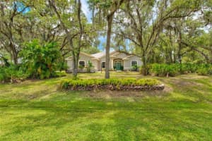 1511 OAKFORD RD, SARASOTA, FL 34240 Sold 08/01/22