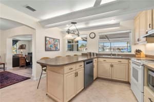 5016 MANGROVE POINT RD, BRADENTON, FL 34210 Sold 10/07/22