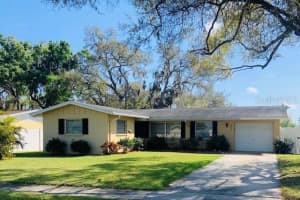 5422 KNOLLWOOD PL, SARASOTA, FL 34232 Sold 12/19/22