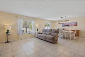 218 65TH AVE E, BRADENTON, FL 34203 Sold 07/19/22