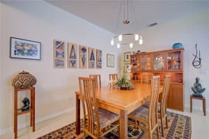 4007 BOWEN FALLS PL, SARASOTA, FL 34243 Sold 08/25/22