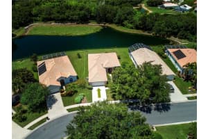6815 WAGON WHEEL CIR, SARASOTA, FL 34243 Sold 10/14/22