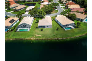 6815 WAGON WHEEL CIR, SARASOTA, FL 34243 Sold 10/14/22