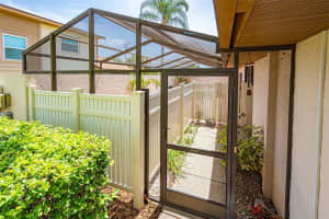 4161 CENTER POINTE CIR #81A, SARASOTA, FL 34233 Sold 08/03/22