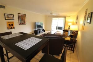 972 LA COSTA CIR #2, SARASOTA, FL 34237 Sold 10/07/22