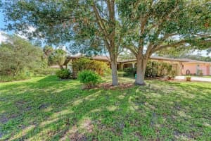 1645 BAY HILL CIR, SARASOTA, FL 34232 Sold 09/16/22