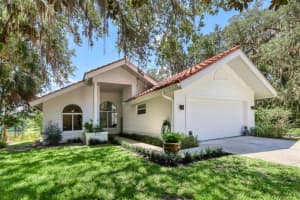 5717 RENZO LN, SARASOTA, FL 34243 Sold 08/08/22