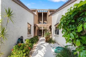 4574 WINSTON LN N #59, SARASOTA, FL 34235 Sold 10/11/22