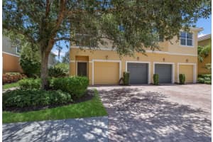 7843 MOONSTONE DR #24-202, SARASOTA, FL 34233 Sold 07/18/22